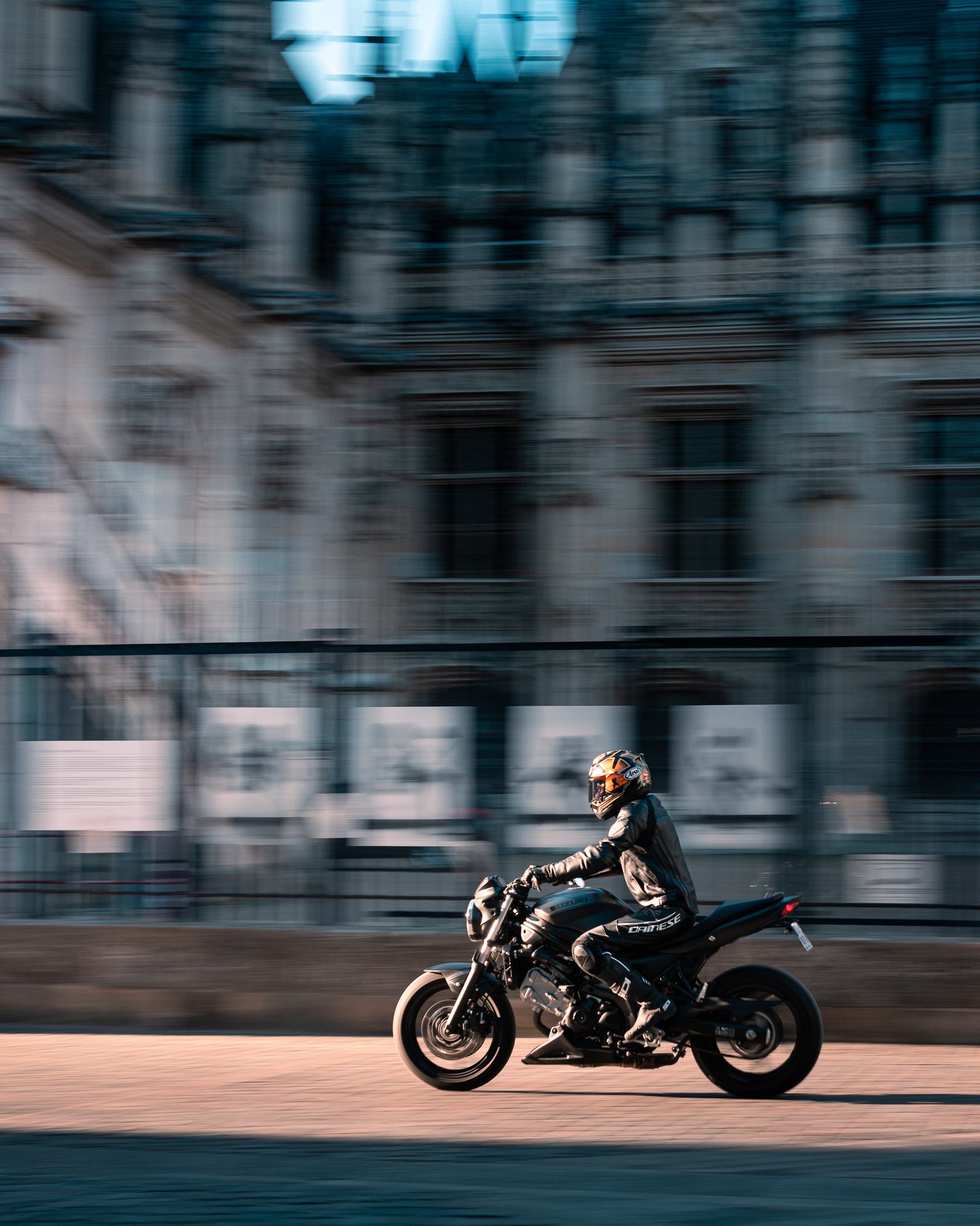 SV650 Rider // Palais de Justice // Rouen