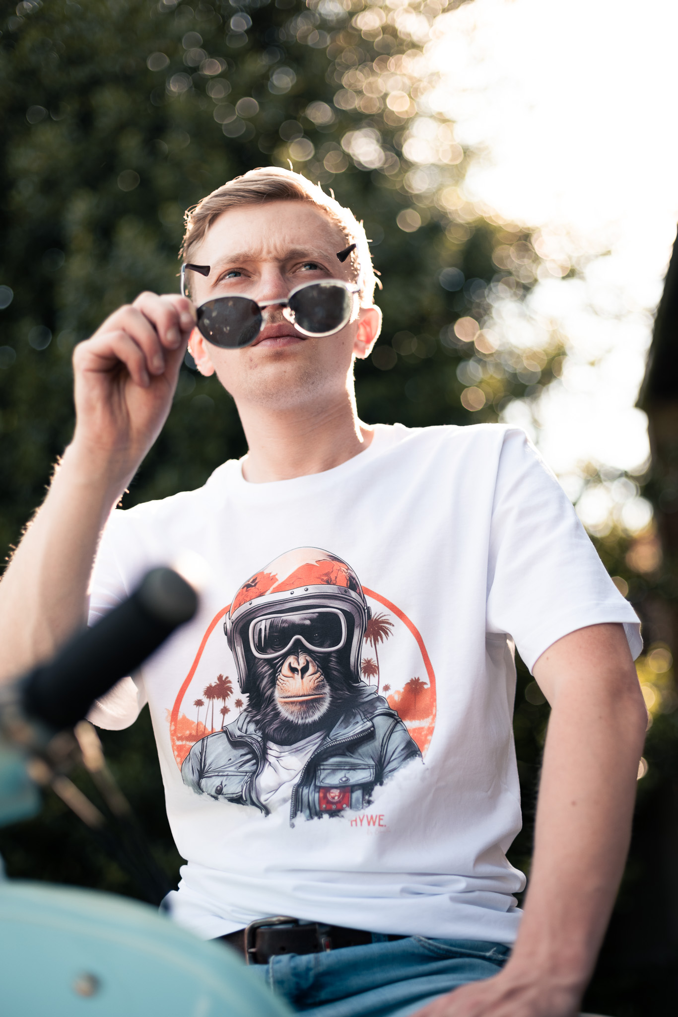 Présentation T-Shirt //  HYWE.